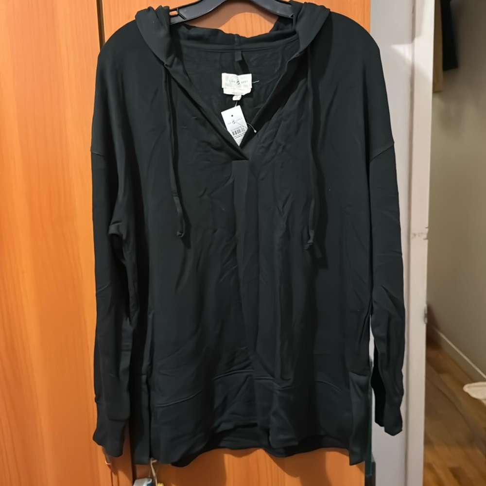Lou & grey signature soft hoodie